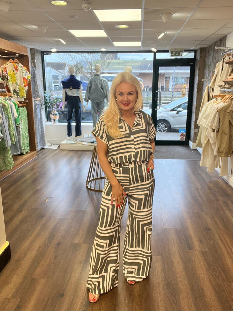 Olisia khaki trousers
