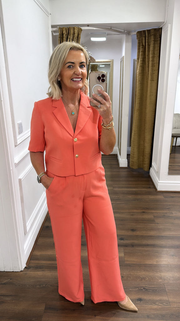 Mariana Cropped Blazer