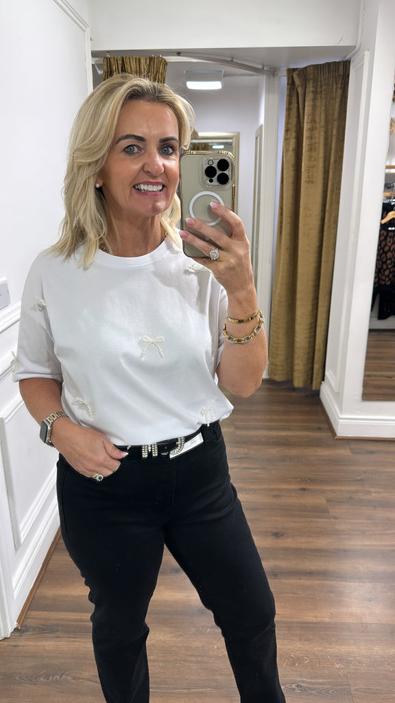 Tunia T shirt (white)