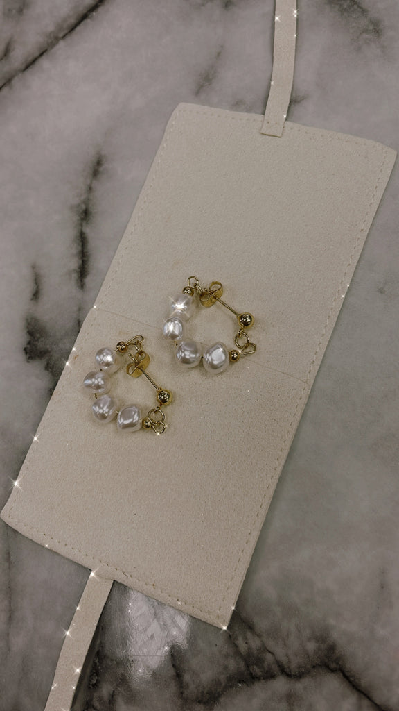 Orlaigh Gold Baroque Pearl Earring